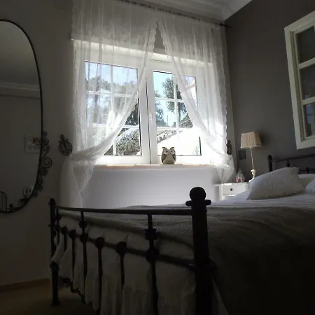 Au Claire De Vignes Bed and breakfast Aldeia Galega da Merceana e Aldeia Gavinha